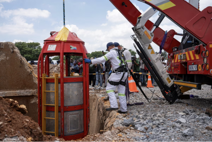 South African rescuers ended their attempts on Thursday to find anyone left in an illegal gold mine where at least 78 people died during a police siege